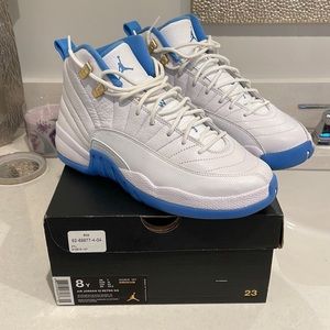 JORDAN 12 RETRO. 8Y=9.5-10Womens